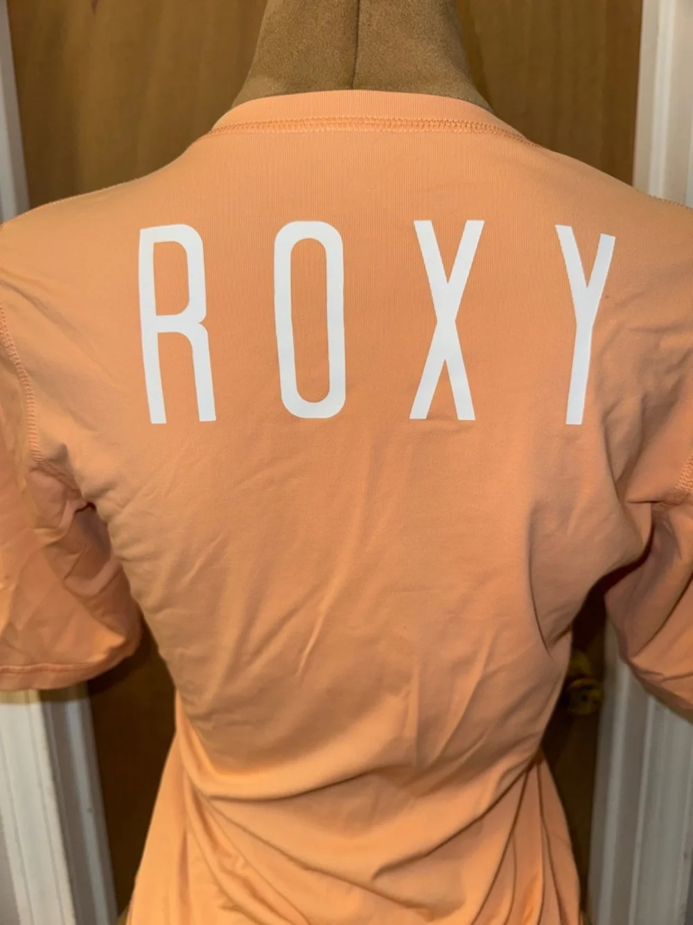 ROXY UPF 50+ Sun Protection Swim Shirt, Orange, Women’s/ Juniors Sz S Beach